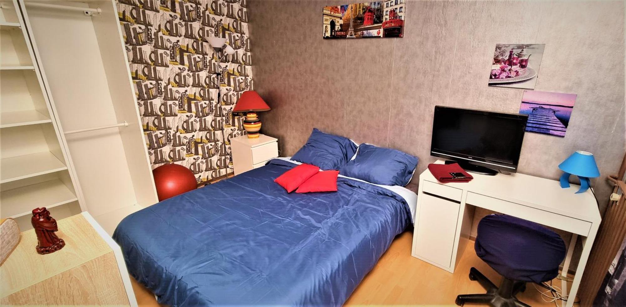 Homestay Superbe A Cles Paris *